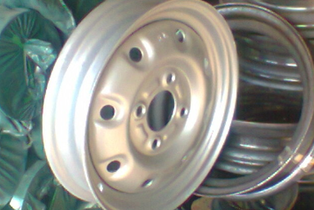 汽車鋼圈 汽車鋼圈